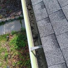 Top-Gutter-Cleaning-Company-in-Valrico-FL 3